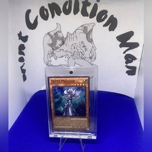 Silent magician holo mint condition yugioh card